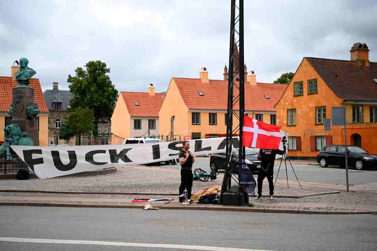 Manifestanti islamofobici in Danimarca