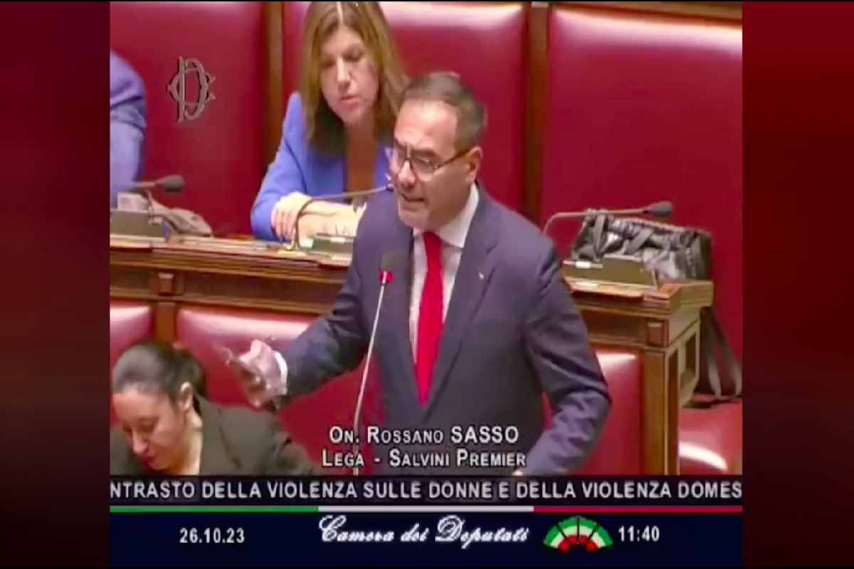 Rossano Sasso, deputato della Lega, durante la discussione sul ddl contro la violenza sulle donne