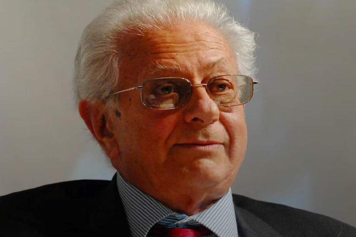 Luigi Berlinguer, ex ministro dell'Istruzione, morto all'età di 91 anni