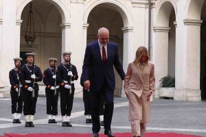 Energia, accordo Italia-Albania-Emirati Arabi da 1 miliardo di euro