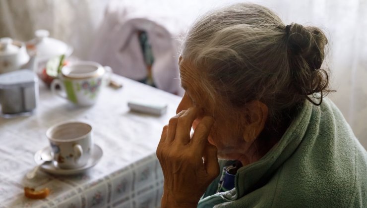 solitudine anziani eurispes aumento 