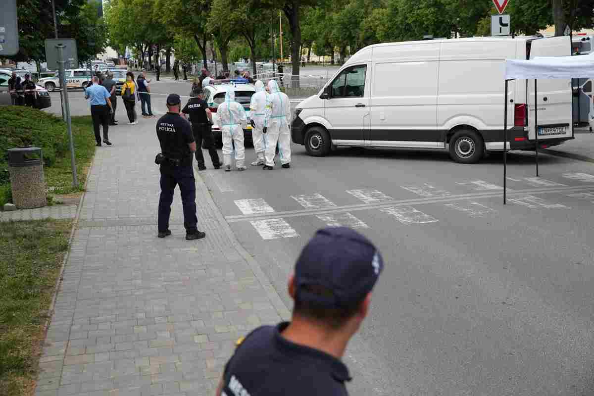 Il luogo dell'attentato a Robert Fico