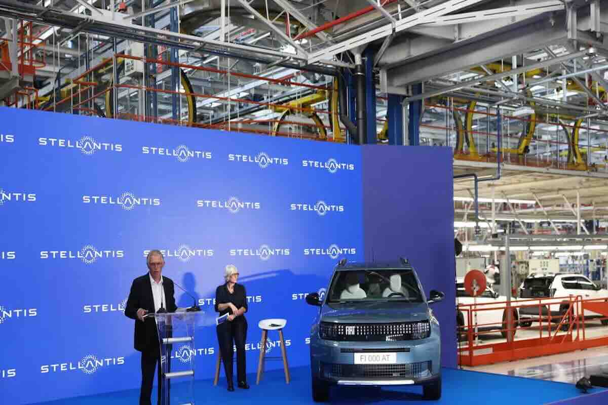 Stellantis dice che in Italia costa troppo costruire auto elettriche