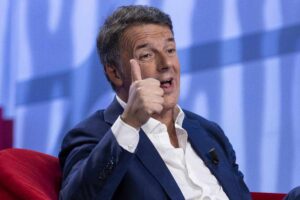 Matteo Renzi negli studi de LA7 durante il programma televisivo ''Tagadà''