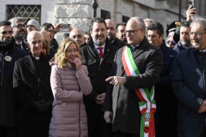 Meloni, Salvini e Gualtieri all'inaugurazione della nuova Piazza Pia