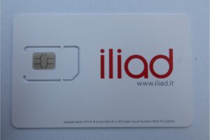 Una carta SIM di Iliad