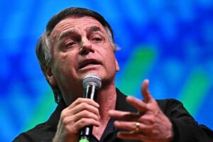 L'ex presidente brasiliano Jair Bolsonaro ha scelto l'esilio dopo aver perso contro Lula