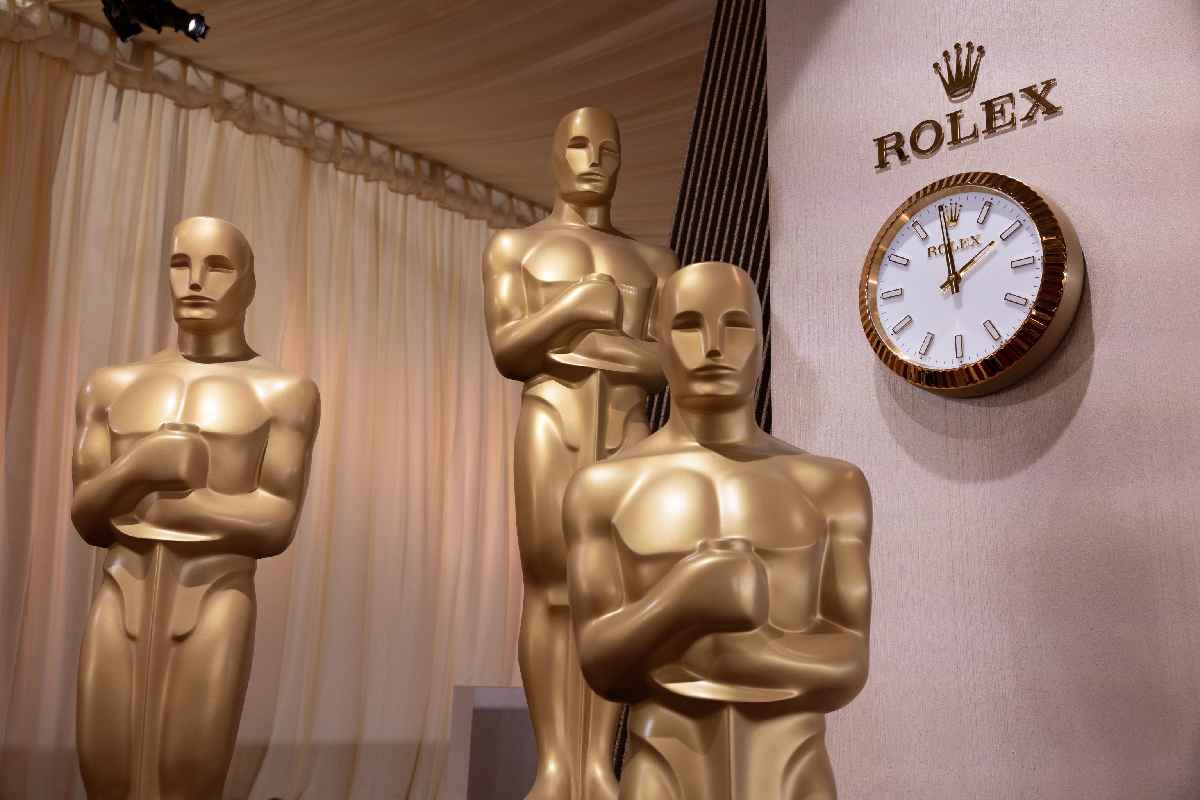 Versioni giganti delle statuette degli Oscar